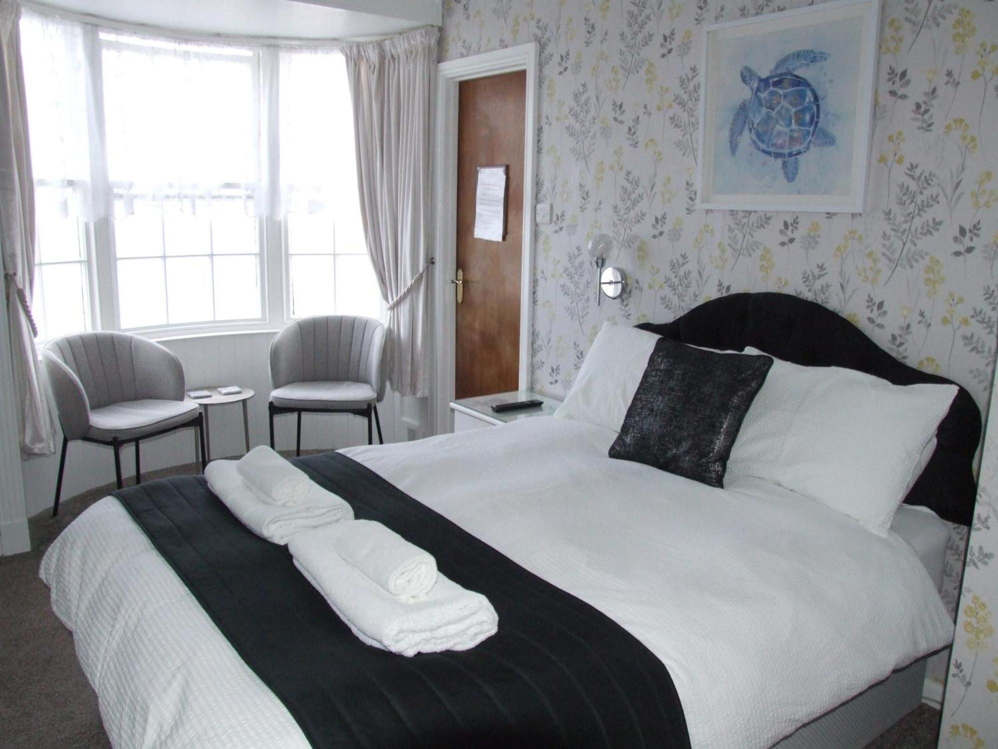Guest house Lichfield House